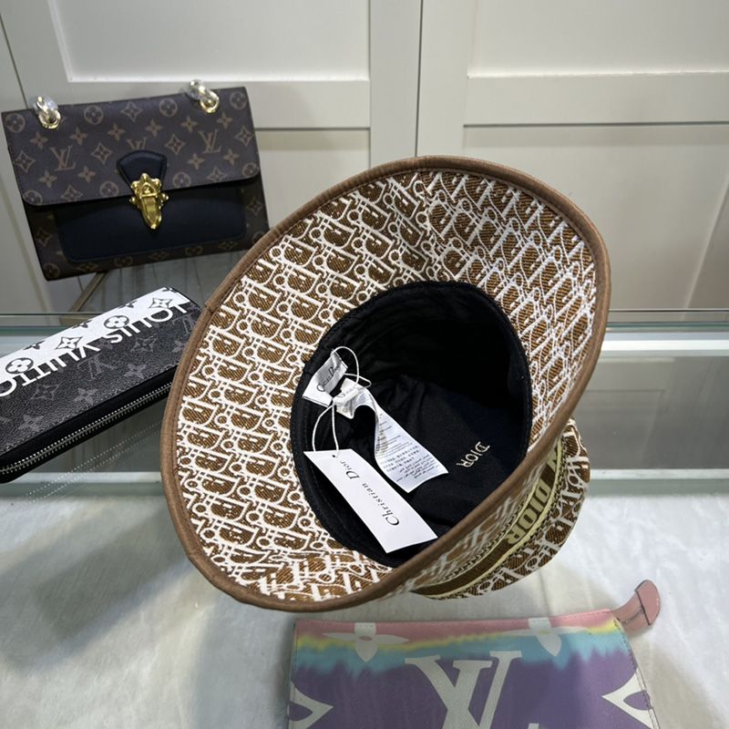 Christian Dior Bucket Hat D-Oblique Motif Canvas Brown - Image 3