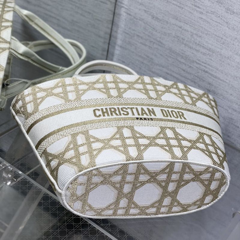 Christian Dior Hat Basket Bag In Macrocannage Motif Canvas Gold - Image 4