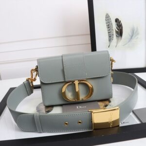 Dior 30 Montaigne Box Bag In Calfskin Grey