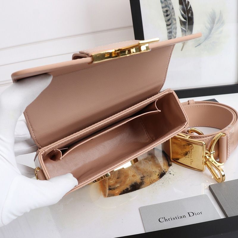 Dior 30 Montaigne Box Bag In Calfskin Pink - Image 4