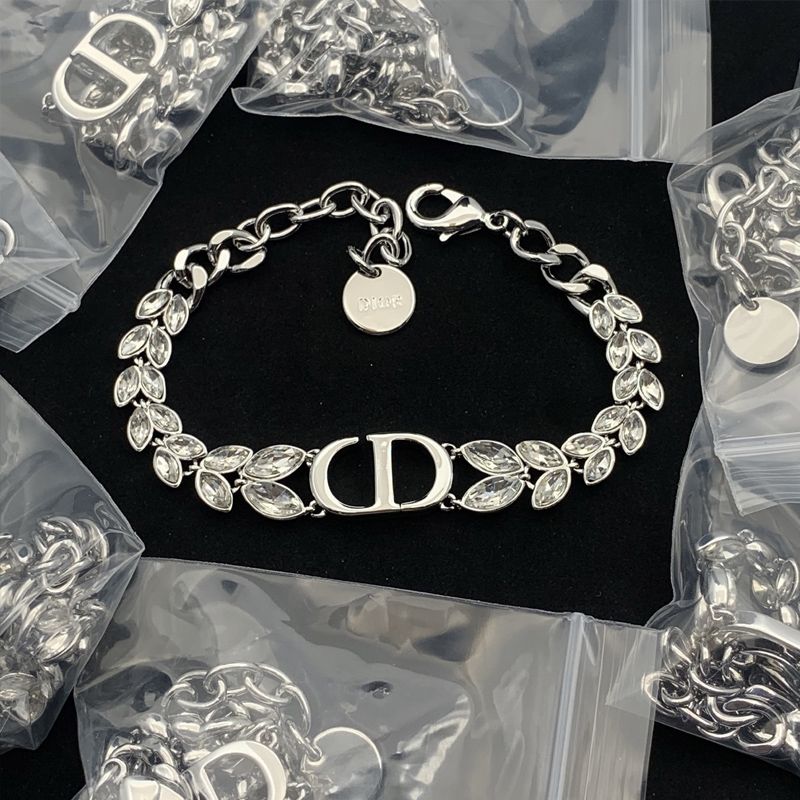 Dior 30 Montaigne Prestige Bracelet Metal with Marquise-cut Crystals Silver