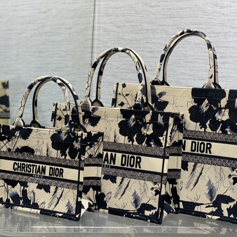 Dior Book Tote In Fleurs Mystiques Motif Canvas Beige - Image 5