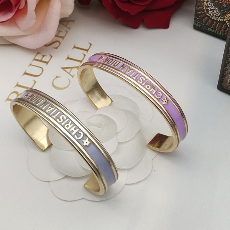 Dior Code Bangle Metal with Lacquer Gold - Image 2