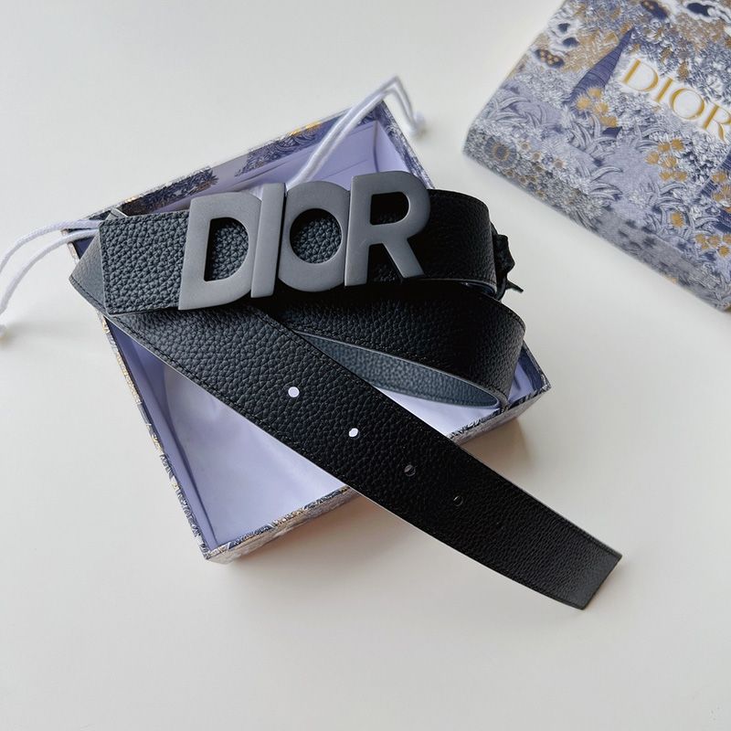 Dior Italic Buckle Reversible Belt Grained Calfskin Black - Image 2