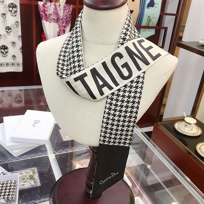 Dior Mitzah Twill Houndstooth 30 Montaigne Motif Silk Black - Image 5