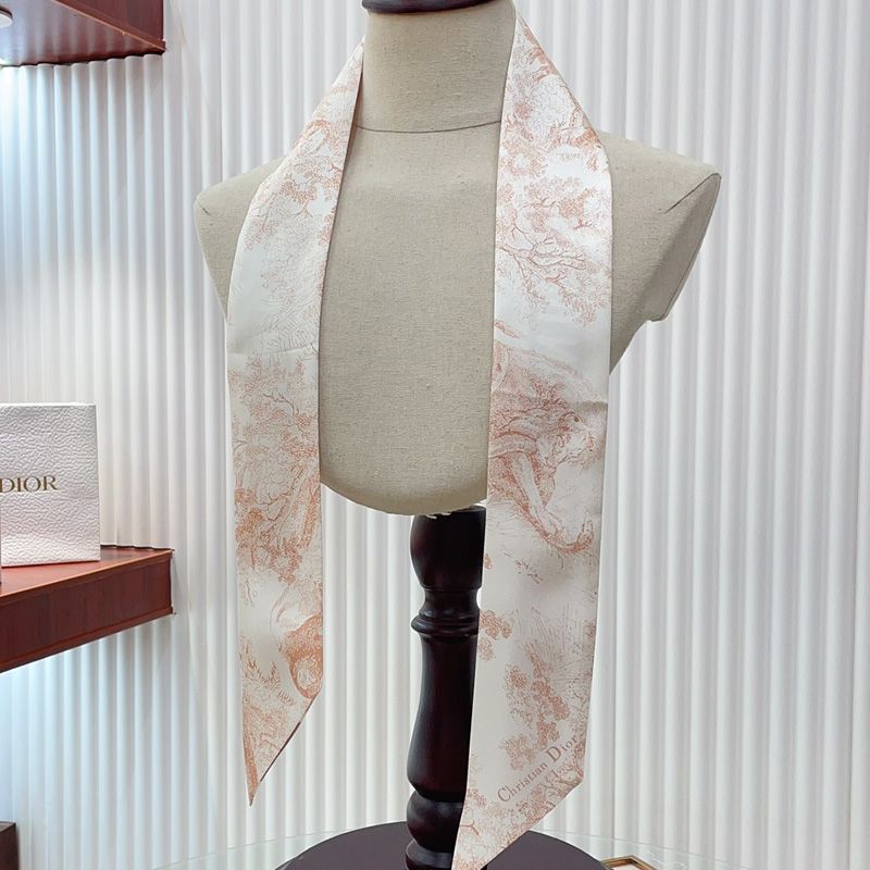 Dior Mitzah Twill In Toile de Jouy Sauvage Motif Silk Cherry - Image 3