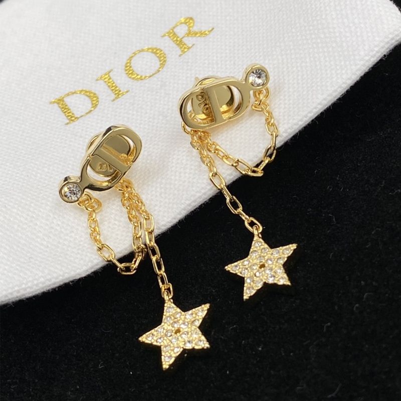 Dior Petit CD Earrings Metal with Crystals, Chains and Star Charms Embellished Crystals Gold - Image 3