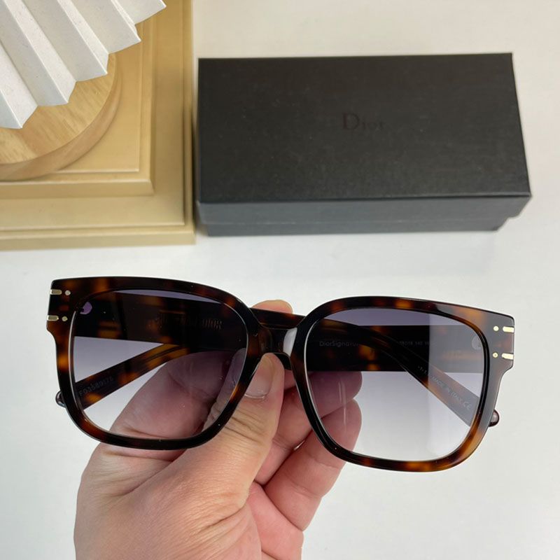 Dior S7F Rectangular Sunglasses - Image 6
