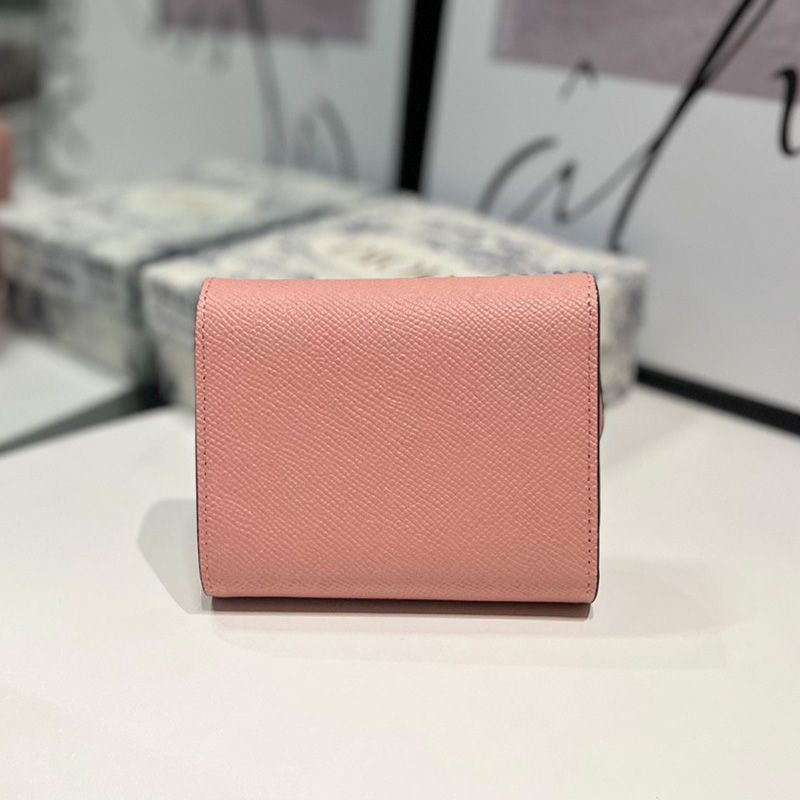 Dior Saddle Trifold Wallet In Grained Calfskin Pink - Image 2