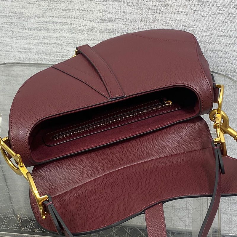 Dior Saddle Bag with Strap In Grained Calfskin Burgundy - Image 4