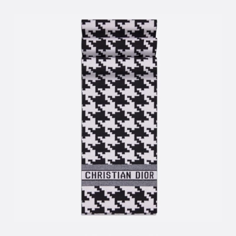 Dior Scarf In Macro Houndstooth Motif Technical Cashmere and Wool Black - Image 2