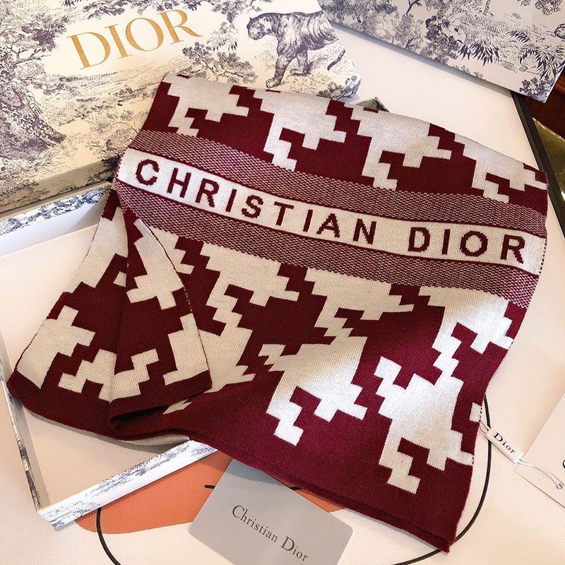 Dior Scarf In Macro Houndstooth Motif Technical Cashmere and Wool Burgundy - Image 4