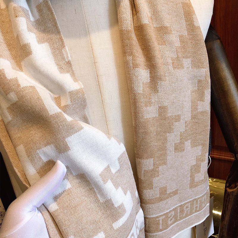 Dior Scarf In Macro Houndstooth Motif Technical Cashmere and Wool Khaki - Image 3