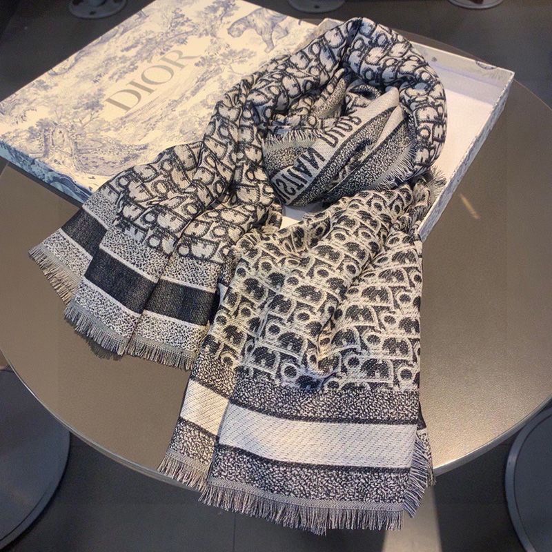 Dior Shawl D-Oblique Motif Wool, Silk and Cashmere Black - Image 2