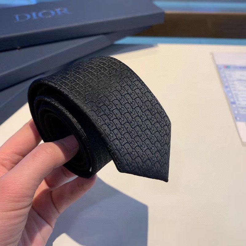 Dior Tie Oblique Motif Silk Black - Image 4