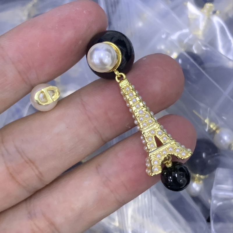 Dior Tribales Asymmetric Earrings Metal with Resin Pearls and Eiffel Tower Charm Gold/Black - Image 3