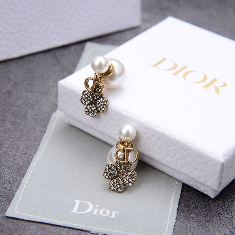 Dior Tribales Earrings Antique Metal with Resin Pearls, CD Signature and Four-Leaf Clover Signature Enhanced Crystals Gold - Image 3