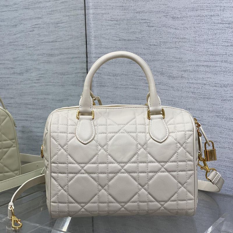 Dior Groove 25 Bag In Macrocannage Calfskin Apricot - Image 2