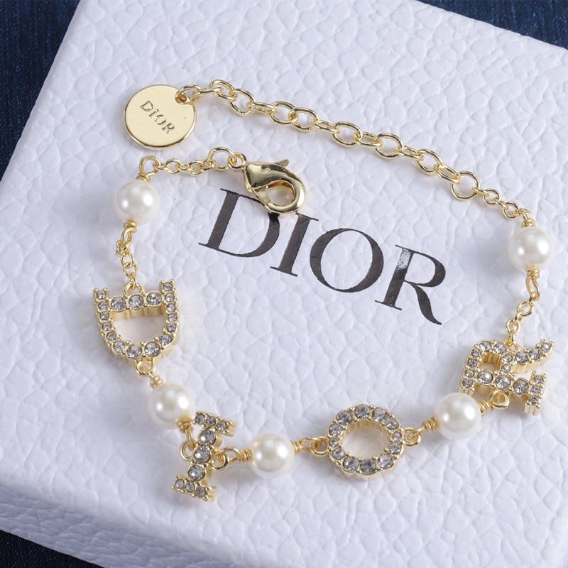 Diorevolution Bracelet Metal with Resin Pearls and DIOR Signature Embellished Crystals Gold - Image 3