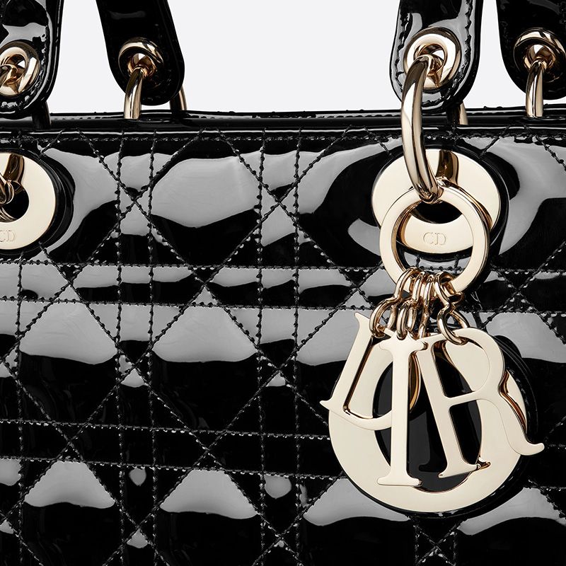 Large Lady Dior Bag In Patent Cannage Calfskin Black/Gold - Image 4