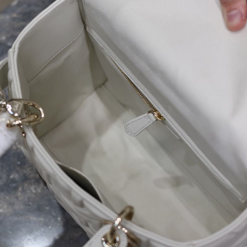 Medium Lady Dior Bag In Graphic Cannage Calfskin White - Image 5