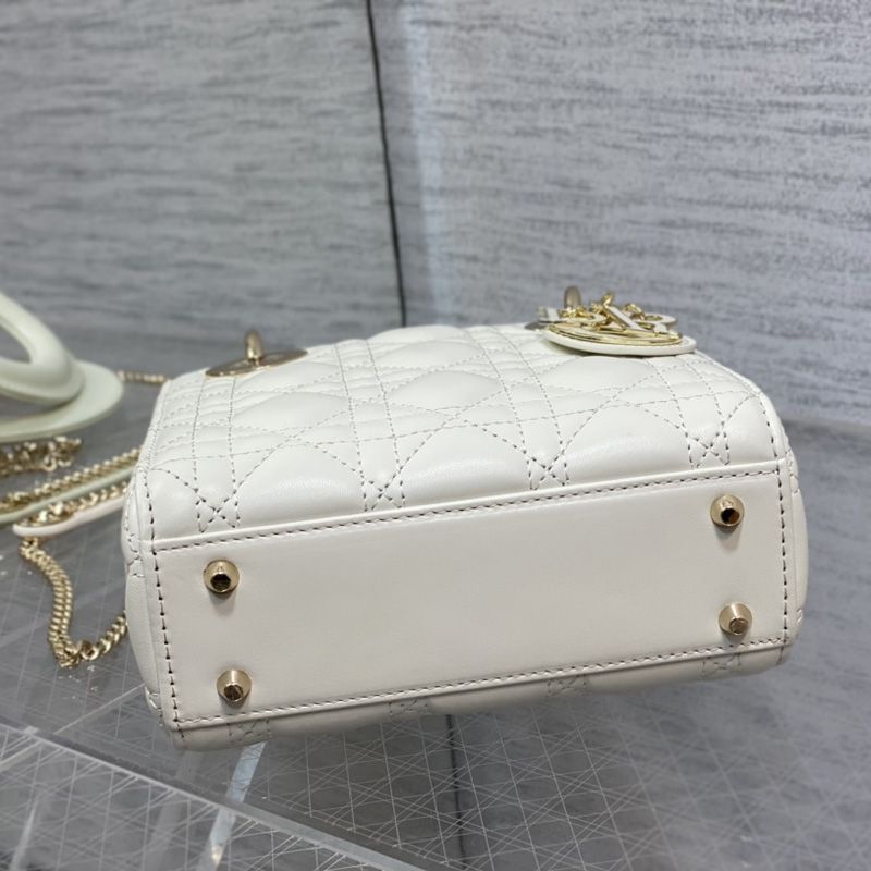Mini Lady Dior Bag In Enamel Cannage Lambskin White - Image 4