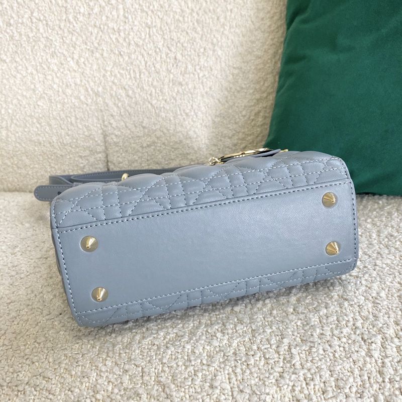 Lady Dior My ABCDior Bag In Enamel Cannage Lambskin Sky Blue - Image 4