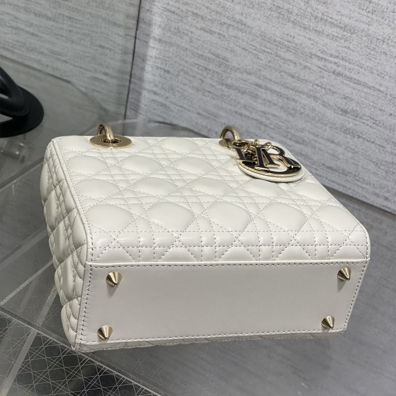 Lady Dior My ABCDior Bag In Enamel Cannage Lambskin White/Black - Image 4