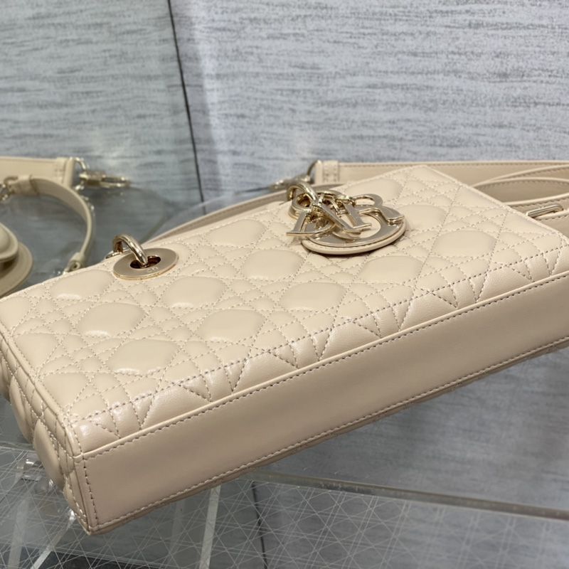 Medium Lady D-Joy Bag In Cannage Lambskin Apricot - Image 3