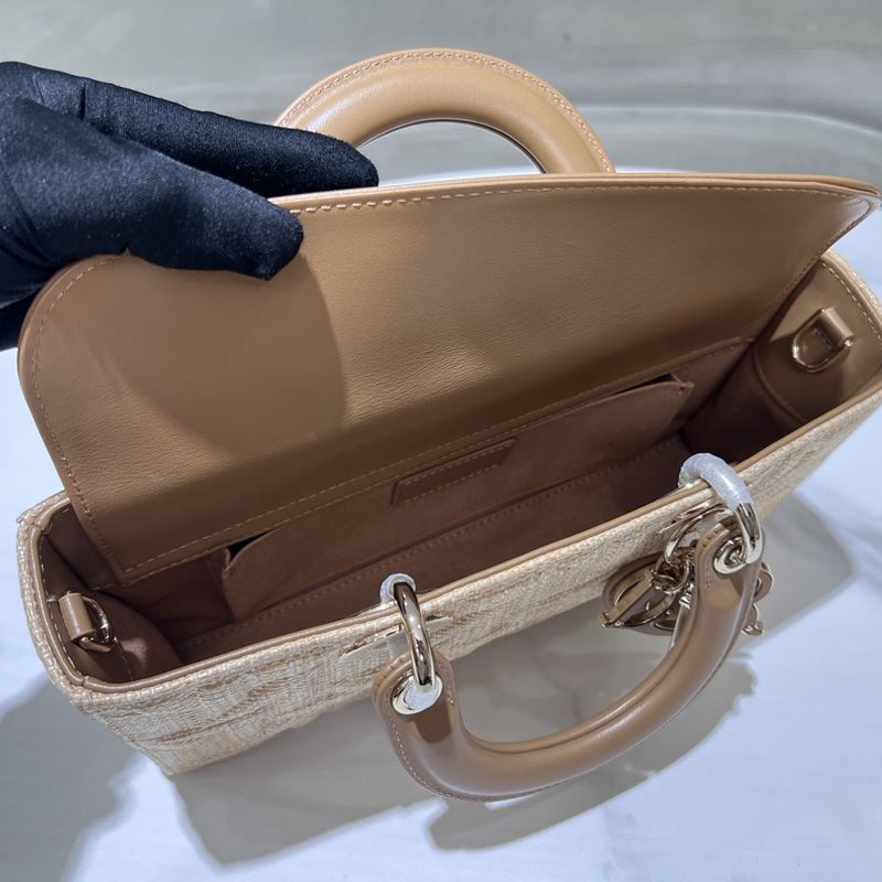 Medium Lady D-Joy Bag In Graphic Cannage Raffia Beige - Image 5