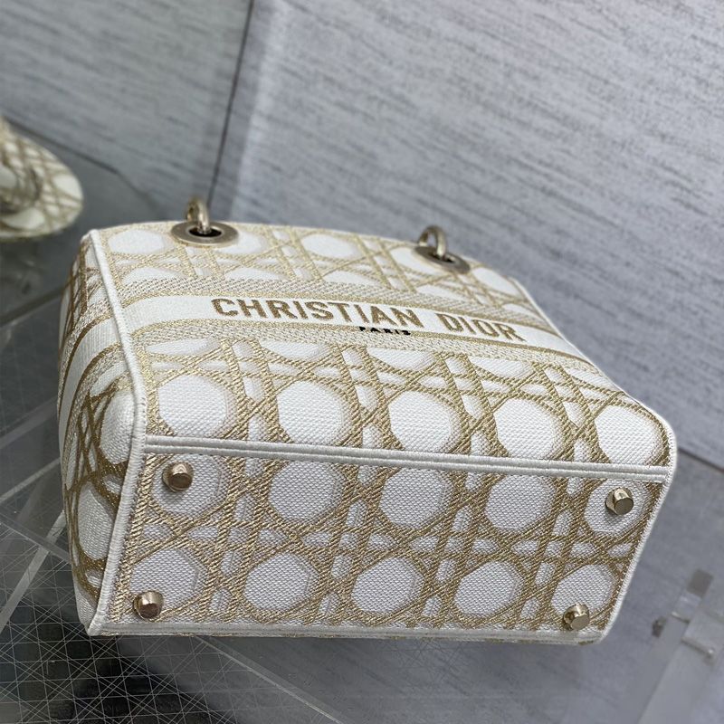 Medium Lady D-lite Bag In Macrocannage Motif Canvas Gold - Image 4