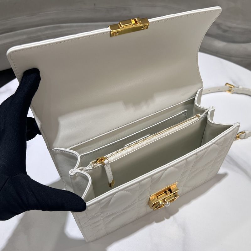 Medium Dior Ange Bag In Macrocannage Lambskin White - Image 4