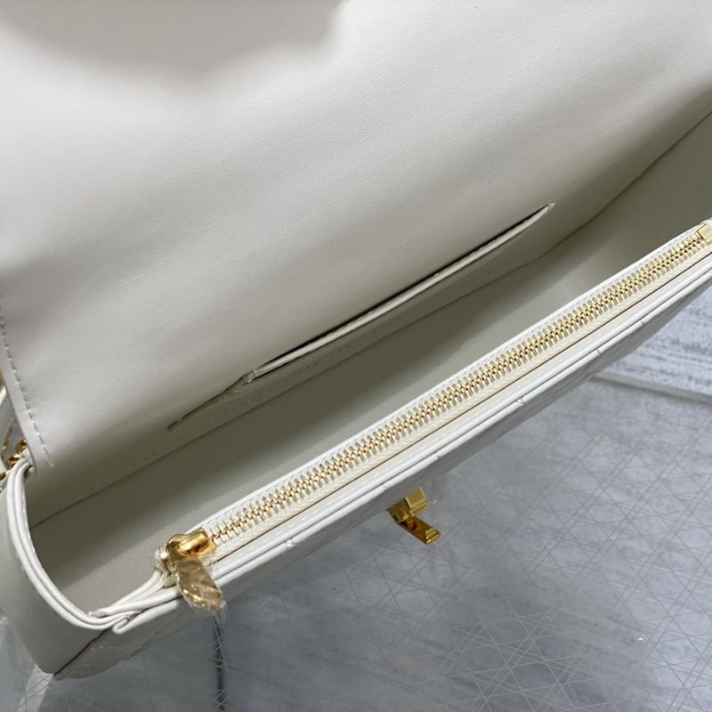 Mini Dior Miss Daisy Bag In Macrocannage Lambskin White - Image 5