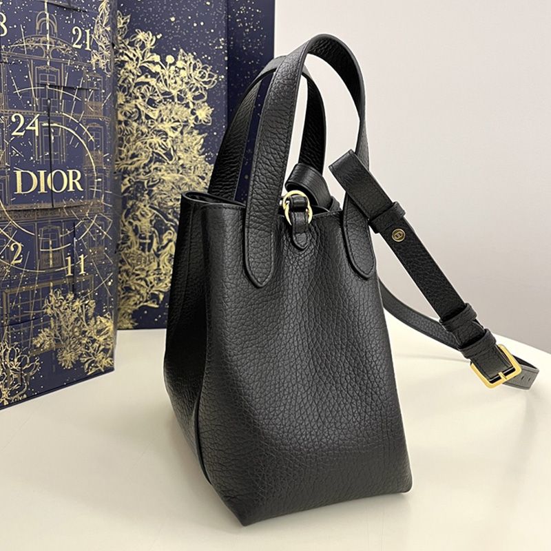 Small Dior Signature Bucket Bag In Grained Calfskin Black - Image 3