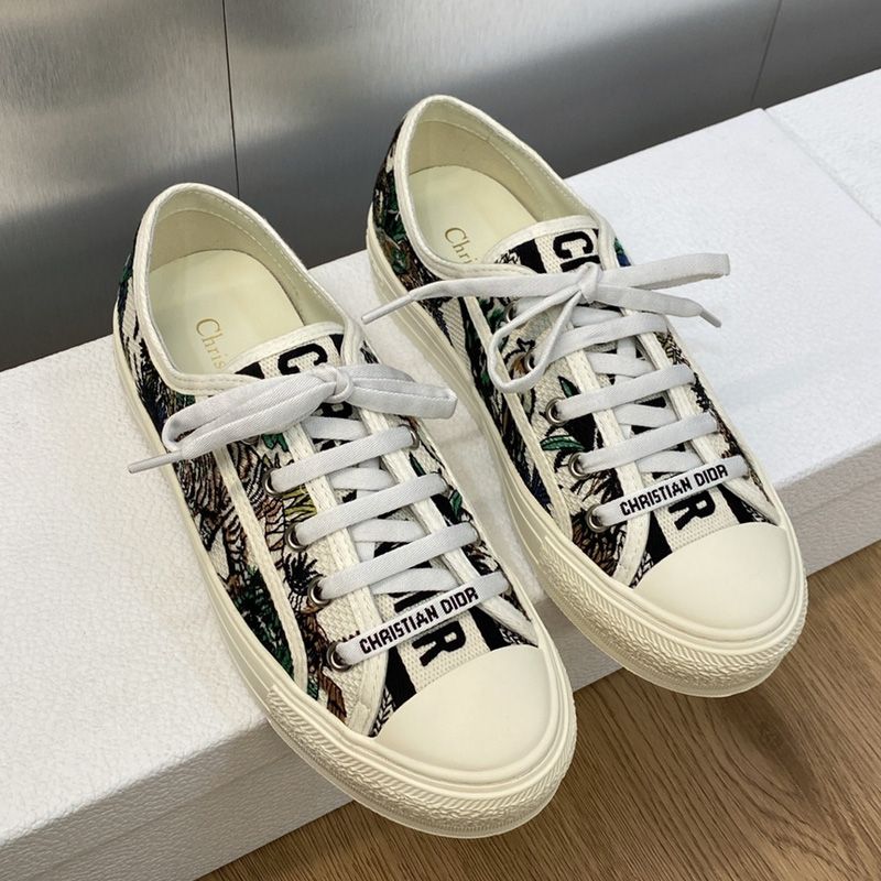 Walk'n'Dior Sneakers Women Etoile de Voyage Motif Canvas Multicolor - Image 2